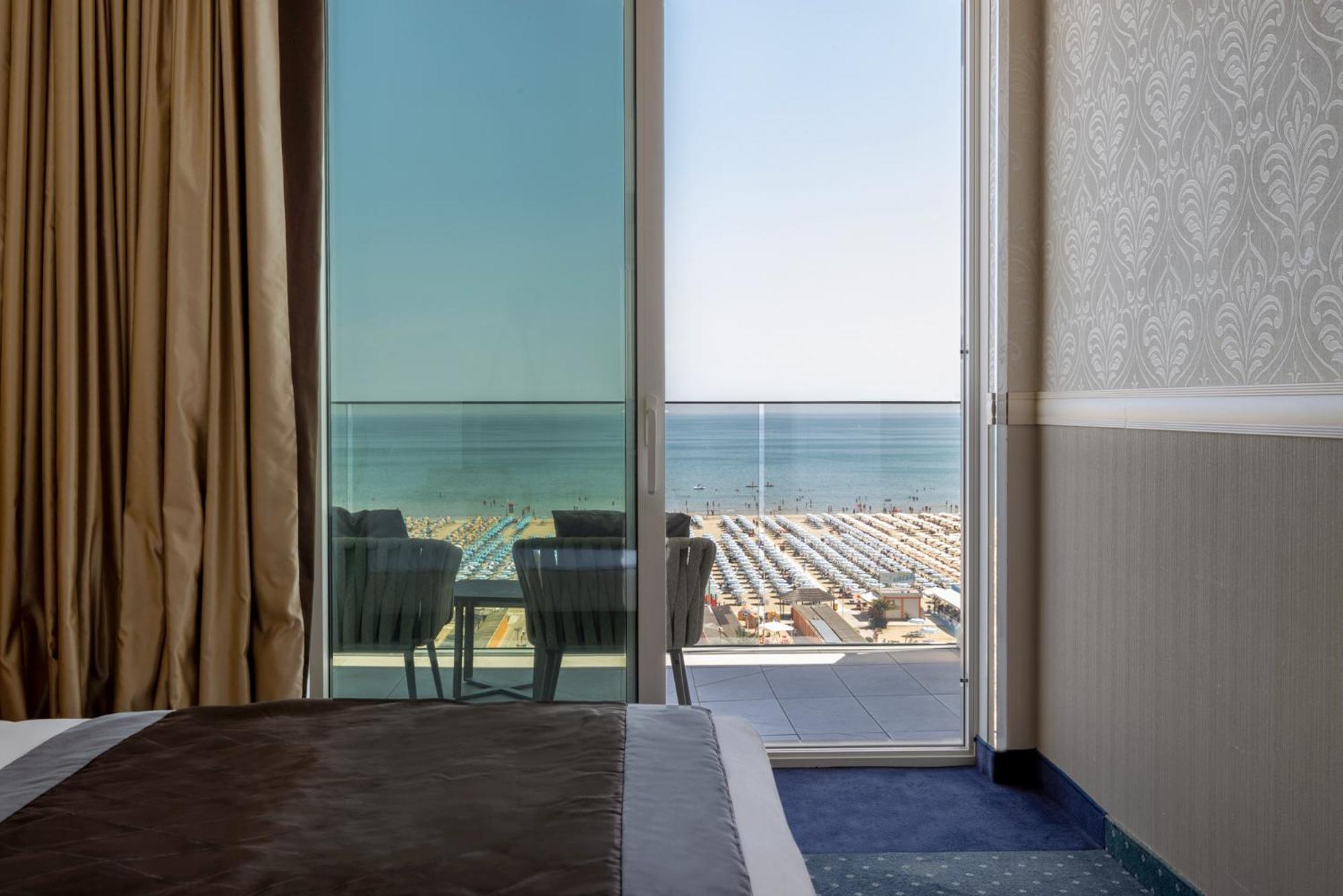 Hotel Sporting Rimini Luaran gambar